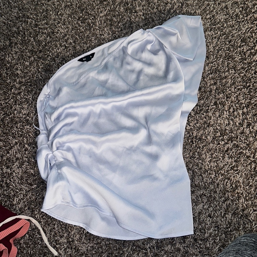 Express going out too 😍 size XS